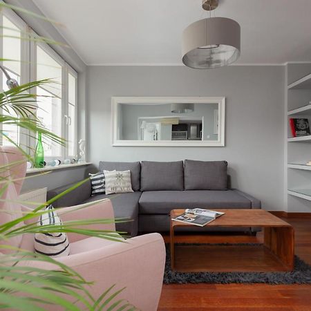 View Apartment Powisle Warschau Buitenkant foto